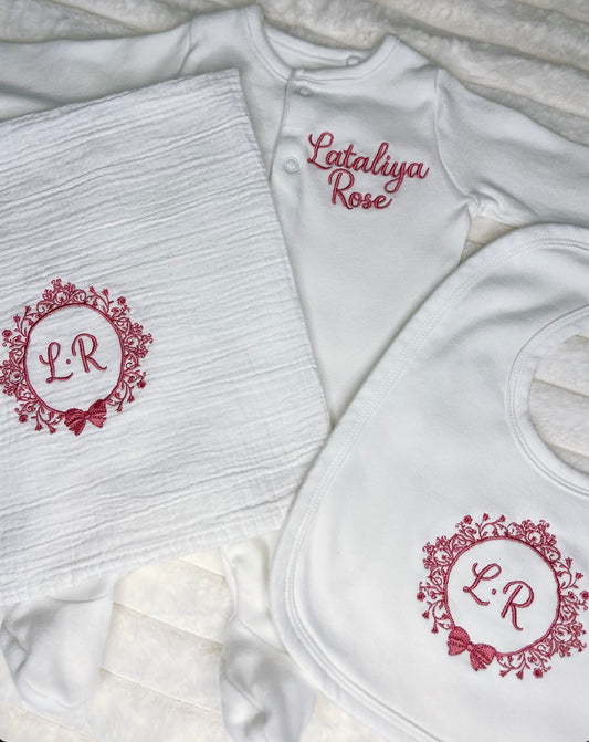 Personalised baby 3 piece set 100%cotton.